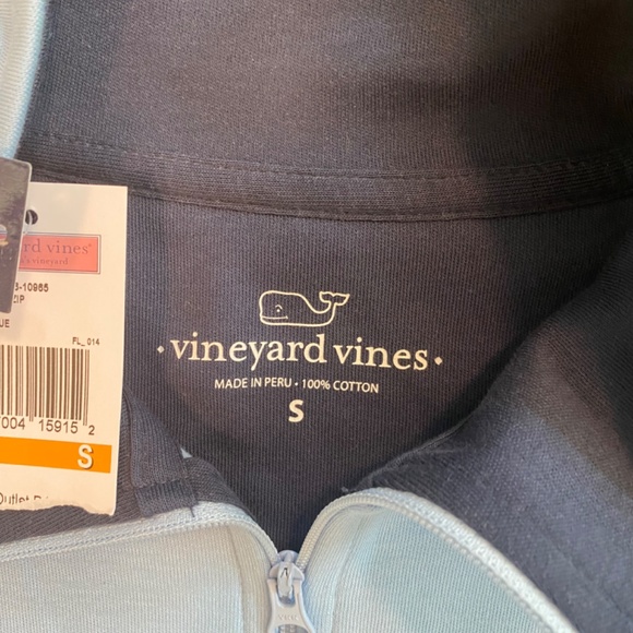 Vineyard Vines Quarter Zip - Picture 2 of 3